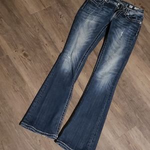 Miss Me size 27 midrise boot soooo cute on!!!!